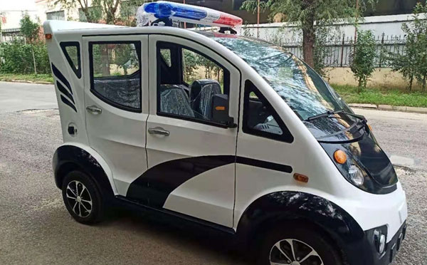 徽县警用巡逻车